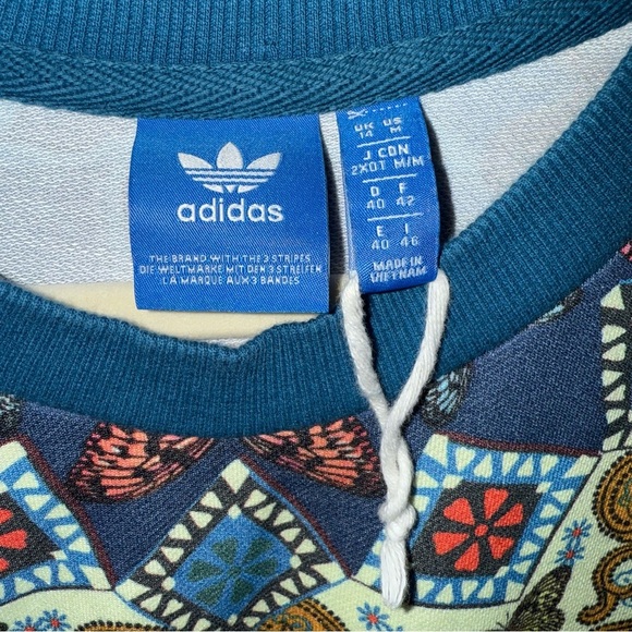 Adidas x Farm Rio Butterfly Borbomix Floral Blue and Pink Graphic Sweatshirt M - Picture 10 of 12
